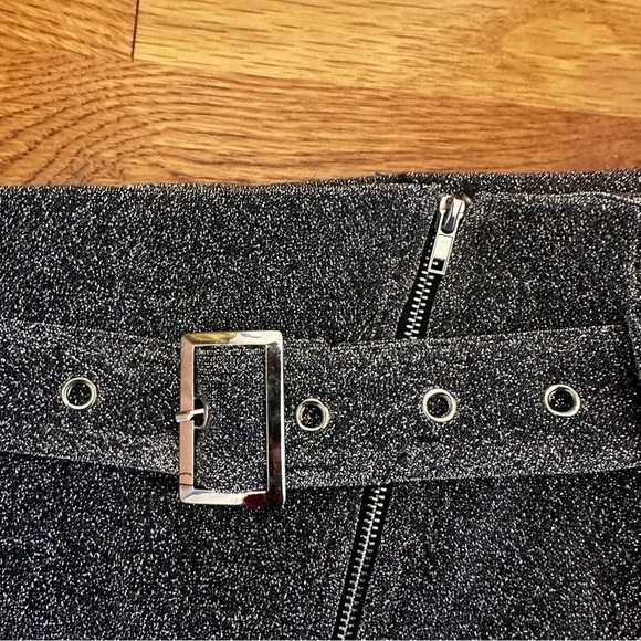 Belted Silver Glitter Mini Skirt Soze Small Asymmetrical Zip Brand Miss Mini - Picture 2 of 4